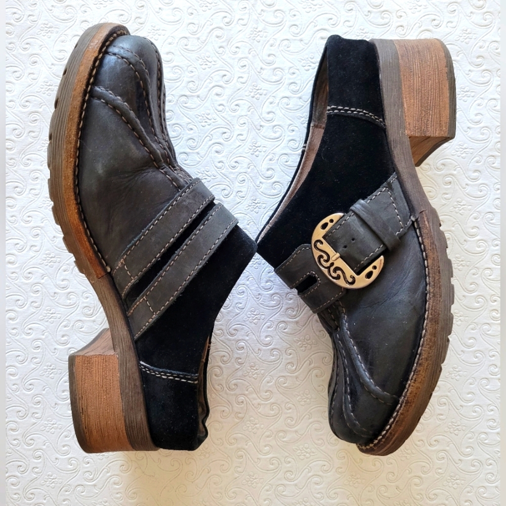 Dromedaris Black Clog Women's sz 38